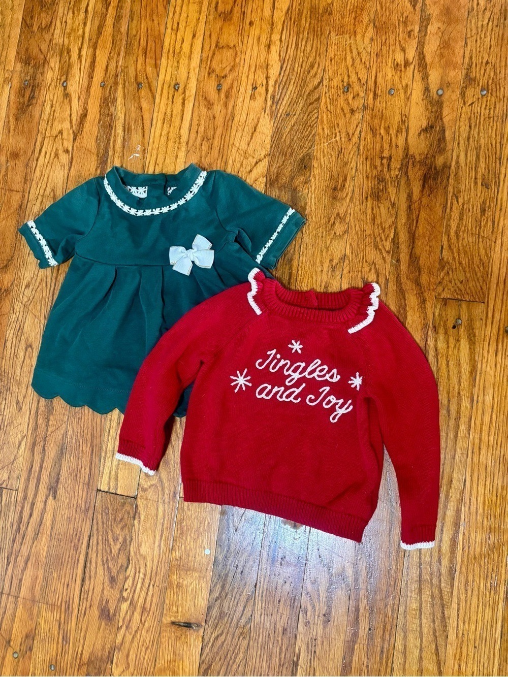 Tahari Baby 2 Piece Holiday Babydoll Top & Knit Sweater Set 12M - Picture 1 of 12